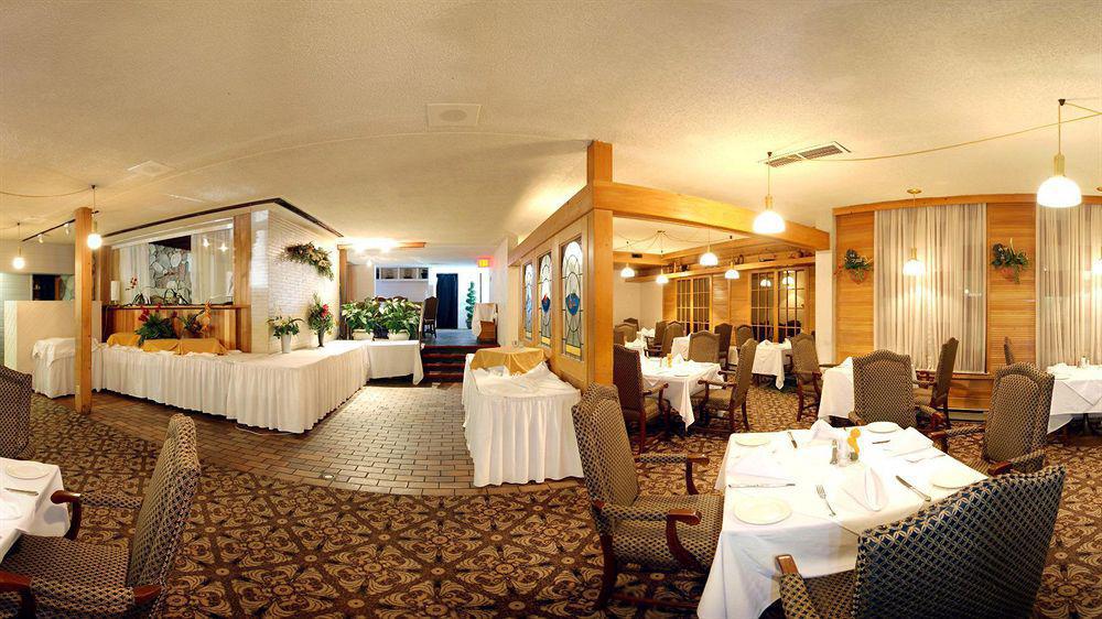 Ramada By Wyndham Pinewood Park Resort North Bay Exteriér fotografie